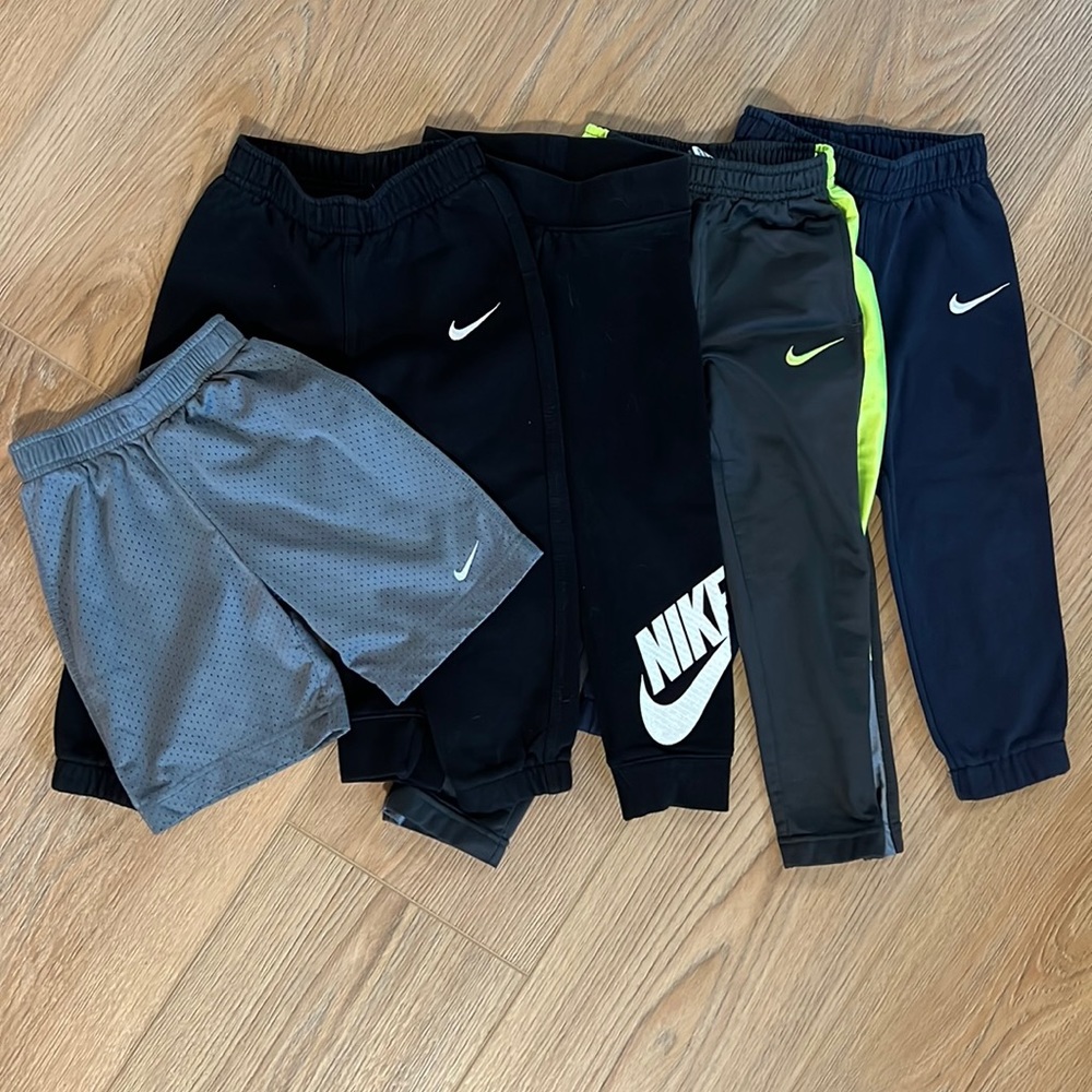 4T Nike Lot